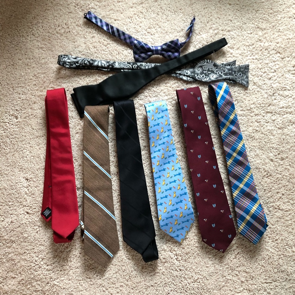 Neck/Bowtie bundle! Bundle of Bowties & Neckties